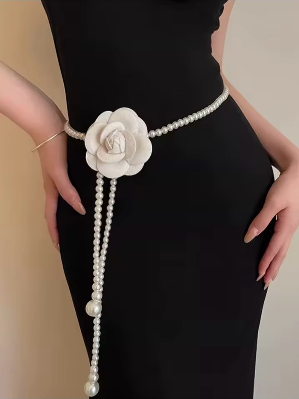 Pearl Flower Waist Chain Belt - White